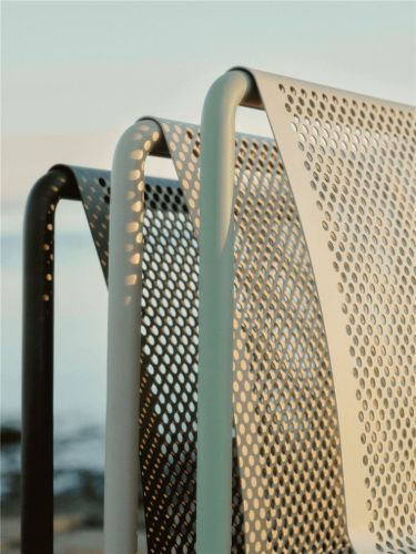 Ferm Living Dapple Stol SH: 45 cm - Kaschmir