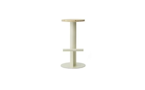 Normann Copenhagen Pole Barhocker H: 75 cm – Sandstahl/Kiefer