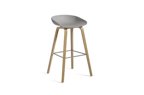HAY AAS32 Barstol High  - Water Based Oak Veneer / Concrete Grey / Footrest Stainless Steel