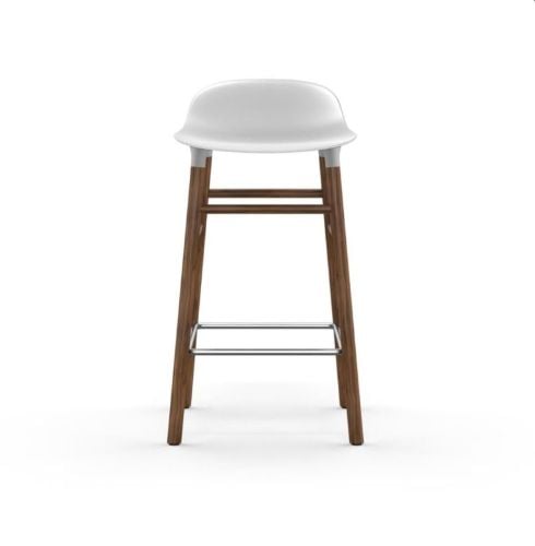 Normann Copenhagen Form Barhocker SH: 65 cm – Weiß/Walnuss
