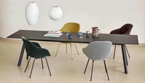 HAY AAC127 Soft About a Chair Esszimmerstuhl Polstret SH: 47,5 cm – Schwarz pulverbeschichteter Stahl/Lola Navy