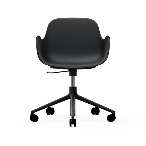 Normann Copenhagen Form Drehstuhl mit Armlehnen und Rollen – Schwarz/Schwarzes Aluminium