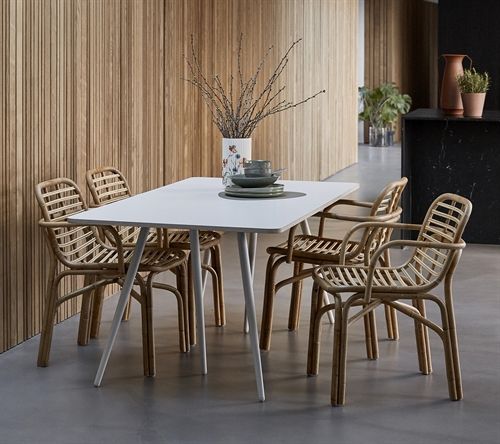 Cane-line Indoor Peak Esszimmerstuhl mit Armlehnen SH: 44 cm – Natürliches Rattan