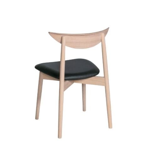 Haslev Symphony Esszimmerstuhl SH: 45 cm – Weiß geölte Eiche / Schwarzes Leder