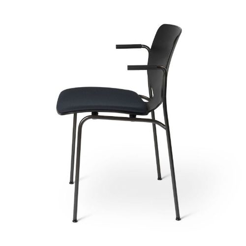 Mater Nova Sea Chair mit Armlehnen + Polsterung SH: 48 cm - Recycelter Kunststoff