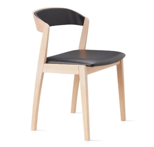 Skovby SM826 Spisebordsstol SH: 48 cm - Lakeret Eg/Sort Læder Farvekode: 0100