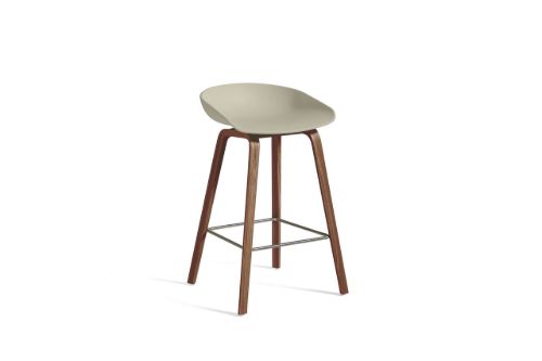 HAY AAS 32 Barstol Low SH: 65 cm - Lacquered Walnut Veneer/Pastel Green