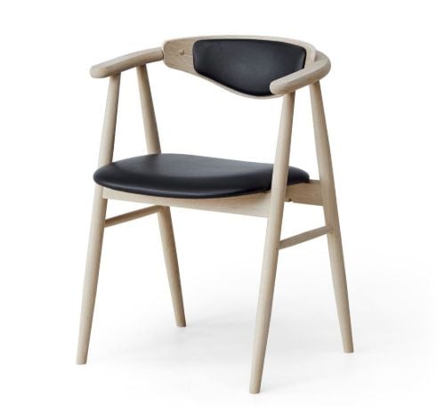 Findahl by Hammel TRADITION Spisebordsstol M. Rygpolstring SH: 47 cm - Sæbebehandlet Eg/Sort Sydney Læder
