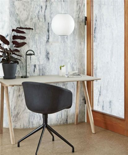 HAY AAC21 About a Chair Esszimmerstuhl, vollständig gepolstert, SH: 46 cm – poliertes Aluminium/Sierra SI1001/Standardgleiter