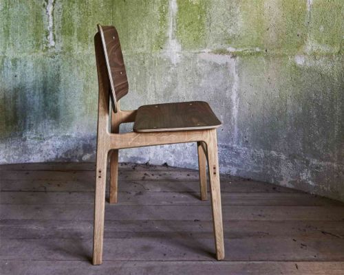 Duus & Møller Hippo Esszimmerstuhl SH: 45 cm – Eiche/Walnuss