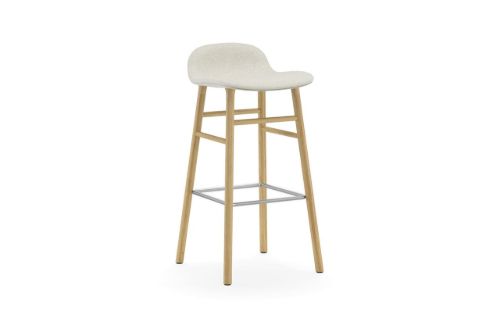 Normann Copenhagen Form Barhocker SH: 75 cm – Upminster Sand/Eiche