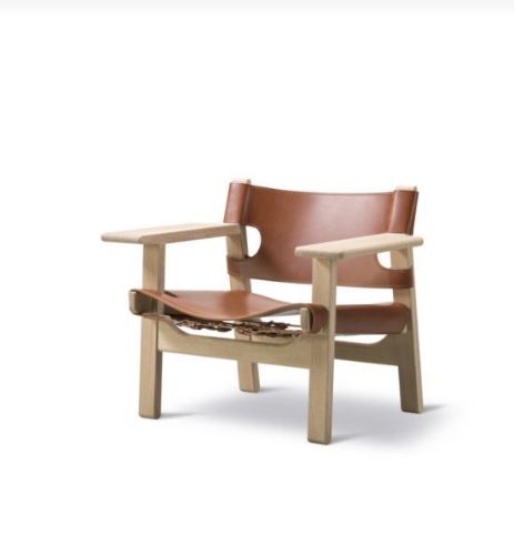 Fredericia Furniture 2226 Der spanische Stuhl von Børge Mogensen SH: 33 cm – Cognacfarbenes Leder/seifenbehandelte Eiche