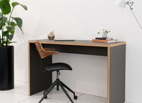 Vermund VL119 Bürostuhl SH: 46 cm – Gestell schwarz/geöltes Walnussholz/schwarzes Sierra-Leder