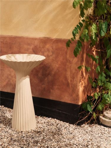 Ferm Living Fountain Pedestal Bowl - Ivory