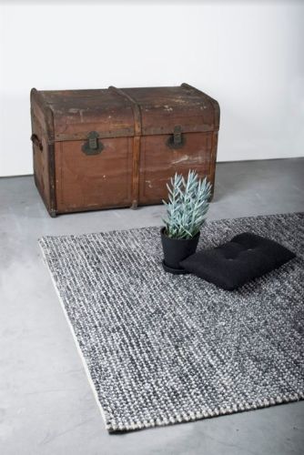 HC Carpets Dublin Handgewebter Teppich 160x230 cm - Dunkelgrau