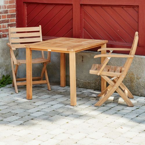 Mandalay Cambridge L: 90 cm und 2 Dian Klappstühle M. Armlehnen – Teak