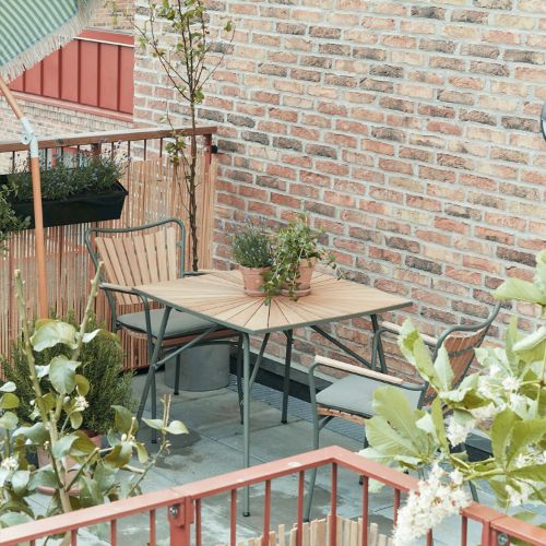 Mandalay Daisy Bootförmiger Tisch 83x83 cm inkl. 2 Gartenstühle Gartenmöbelset - Olivgrün/Teak