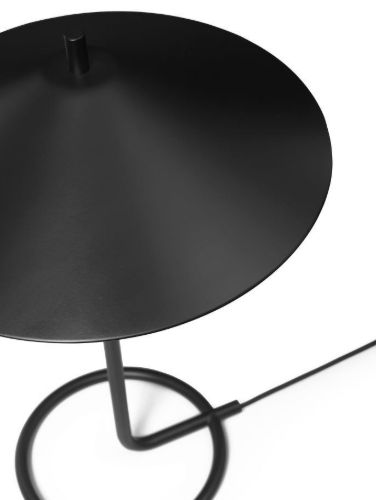 Ferm Living Filo Tischlampe H: 42,8 cm - Schwarz/Schwarz OUTLET