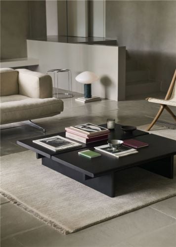 &Tradition Ita Couchtisch OS4 110x110 cm - Dunkel gebeizte Eiche