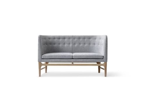 &Tradition AJ6 Mayor 2 Pers. Sofa L: 138cm - Olieret Eg/Grå (Hallingdal 130)