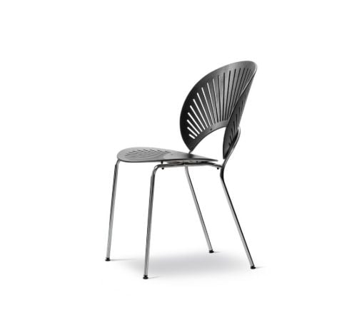 Fredericia Furniture 3398 Trinidad Stuhl SH: 45,5 cm – Schwarze Esche/Chrom