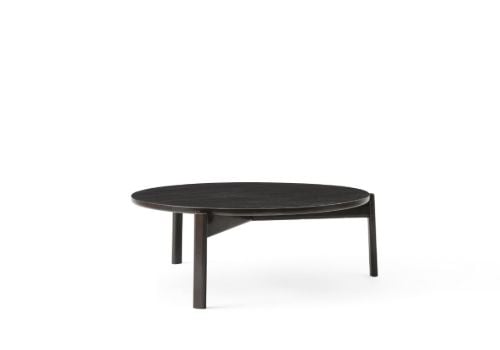 Audo Copenhagen Passage Loungetisch Ø: 90 cm – Dunkel lackierte Eiche