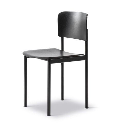 Fredericia Furniture 3412 Plan Chair SH: 45 cm – Schwarz lackierte Eiche/Schwarz