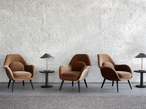 Fredericia Furniture 1290 Pon Couchtisch Ø: 45 cm – Schwarz lackierte Eiche