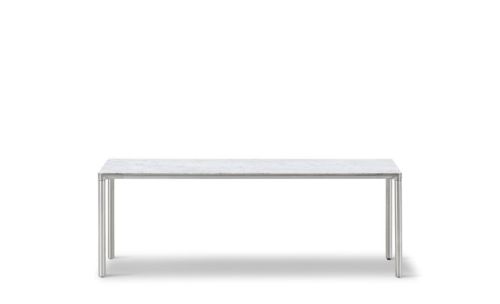 Fredericia Furniture 6615 Piloti Alu Sofabord 120x39x41 cm - White Carrara/Poleret Aluminium