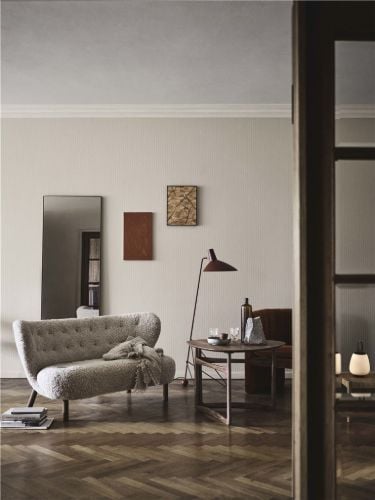 &Tradition Little Petra VB2 Sofa L: 150 cm - Geöltes Nussbaum/Karakorum 003