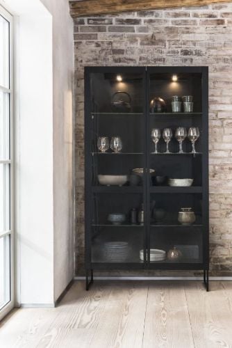 Skovby SM452 Vitrine 100x162 cm - Schwarz lackierte Eiche