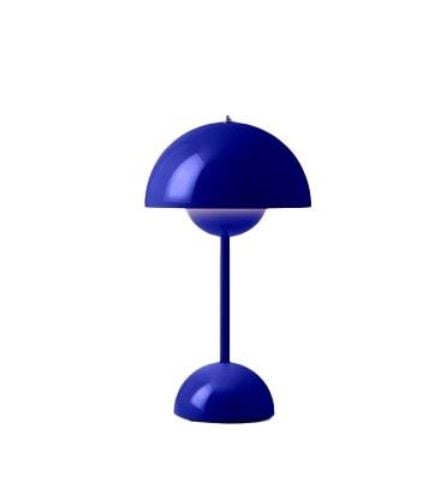 &Tradition Flowerpot VP9 Bordlampe H: 29,5 cm - Cobalt Blue