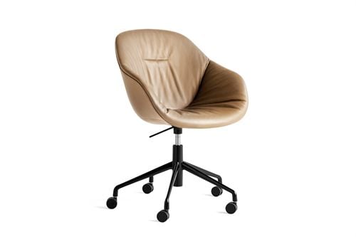 HAY AAC153 Soft About A Chair  - Sortlakeret aluminium/Sense Nougat OUTLET