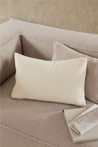 Ferm Living Clean Kissen 40 x 60 cm – gebrochenes Weiß/Wollboucle
 OUTLET