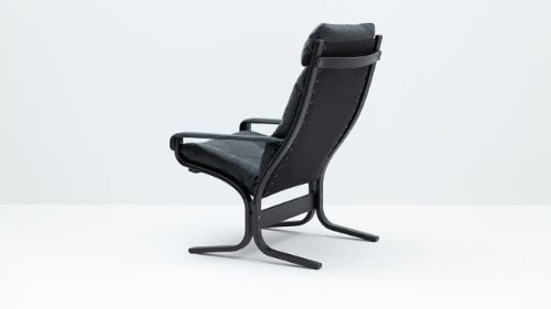 LK Hjelle Siesta Classic Sessel hoch mit Armlehnen SH: 45 cm – Schwarz/Dünen Anthrazit