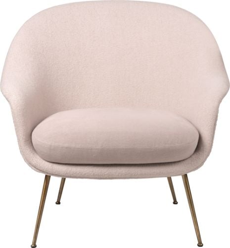 GUBI Bat Lounge Chair mit niedriger Rückenlehne – Antikmessing/Harfe 200