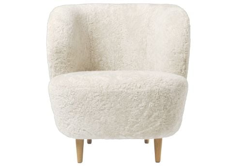 GUBI Stay Lounge Chair Vollgepolstert SH: 40 cm – Gebrochenes Weiß/Eiche