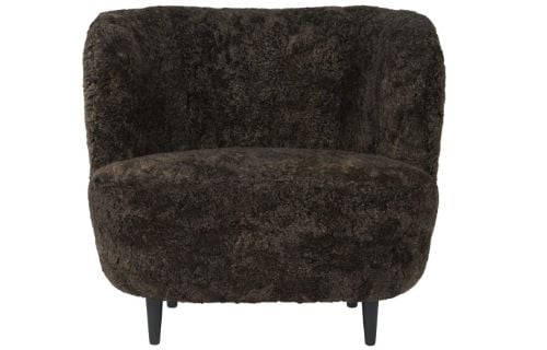 GUBI Stay Lounge Chair Vollgepolstert SH: 40 cm – Espresso/Schwarz gebeizte Eiche